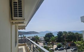 Varkiza Seafront Dream Appartment